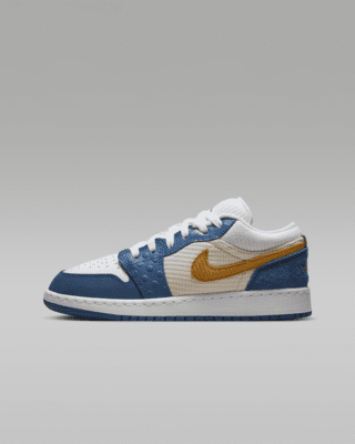 Air Jordan 1 Low SE Older Kids' Shoes. Nike ID